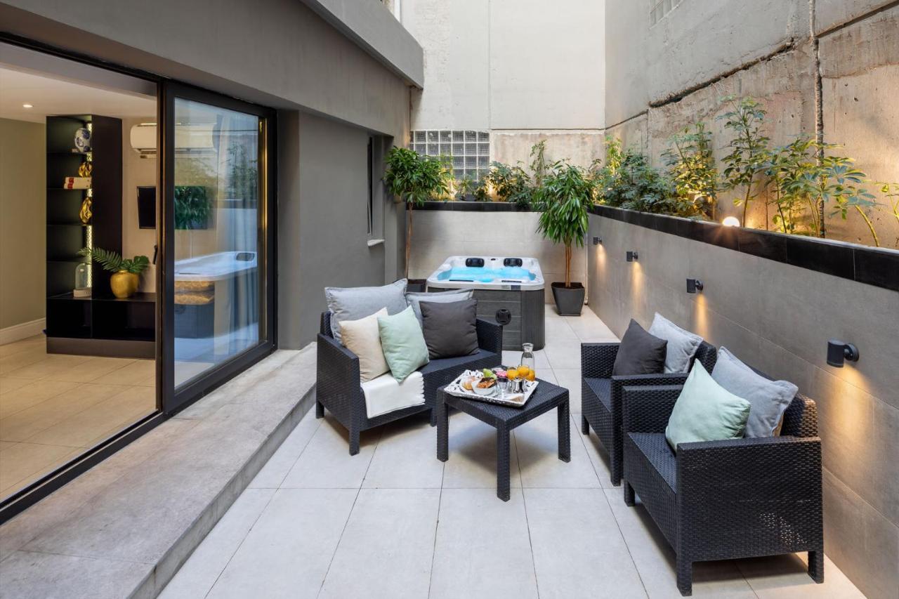 47 Luxury Suites Athén Szoba fotó